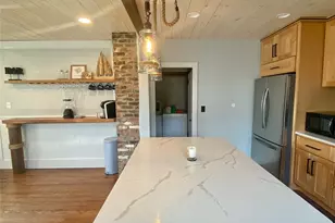 11 S Baptist St, Newport, RI 02840 - Photo 3