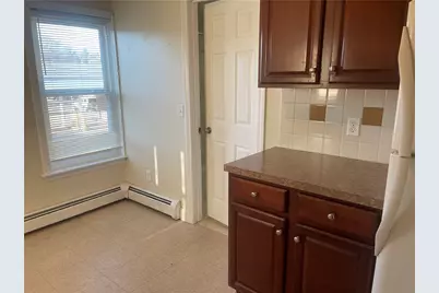 585 Main Street #2A, East Greenwich, RI 02818 - Photo 3