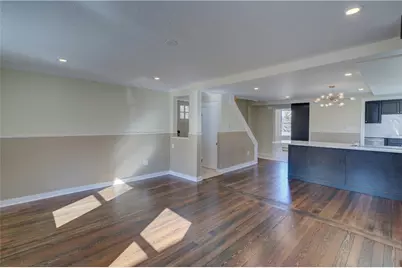 30 Queen Street, East Greenwich, RI 02818 - Photo 9