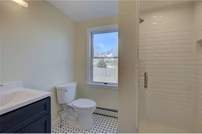 30 Queen Street, East Greenwich, RI 02818 - Photo 27