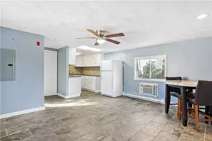 300 Smithfield Rd, North Providence, RI 02904 - Photo 9