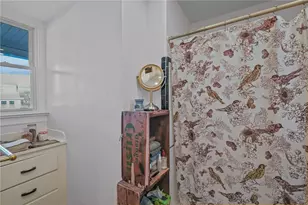 118 Arnold Ave, Cranston, RI 02905 - Photo 27