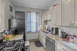 118 Arnold Ave, Cranston, RI 02905 - Photo 7