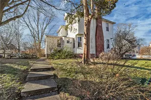 118 Arnold Ave, Cranston, RI 02905 - Photo 49
