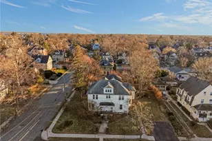 118 Arnold Ave, Cranston, RI 02905 - Photo 3