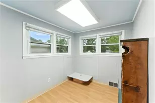 2789 Post Rd, Warwick, RI 02886 - Photo 5