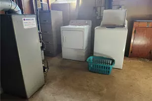 81 Sophia Dr, Warwick, RI 02886 - Photo 9