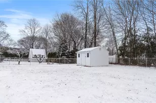 3200 Mendon Rd, Cumberland, RI 02864 - Photo 23