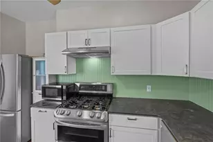 63 Taft St, Cranston, RI 02905 - Photo 19