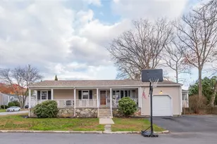 2 Ash Ln, North Providence, RI 02911 - Photo 29