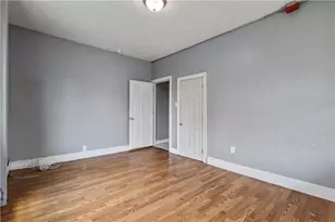 11 Roosevelt St, North Providence, RI 02904 - Photo 9