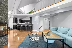 43 Highland Ave, Warwick, RI 02886 - Photo 9