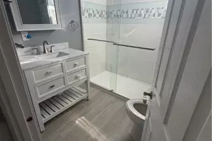 24 De Soto St, Providence, RI 02909 - Photo 5