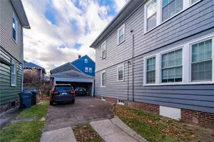 139 Lancaster St, Providence, RI 02906 - Photo 33