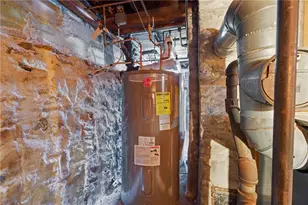 61 Armington St, Cranston, RI 02905 - Photo 45