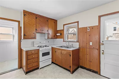 61 Armington Street, Cranston, RI 02905 - Photo 13