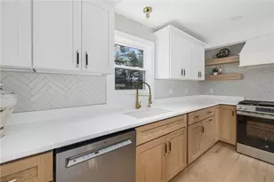 63 Aspen Rd, South Kingstown, RI 02879 - Photo 7