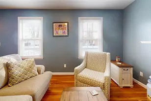 6 Meadowcrest Dr, East Providence, RI 02915 - Photo 5