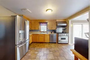 6 Meadowcrest Dr, East Providence, RI 02915 - Photo 11