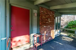 35 Sunset Ave, North Kingstown, RI 02874 - Photo 9