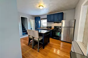 103 Burnside Ave, East Providence, RI 02915 - Photo 7