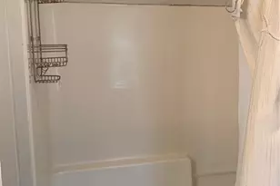 501 Spring St, Newport, RI 02840 - Photo 27