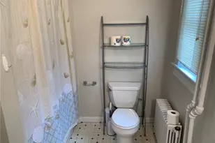 501 Spring St, Newport, RI 02840 - Photo 41