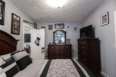 49 9th Street, East Providence, RI 02914 - Photo 9