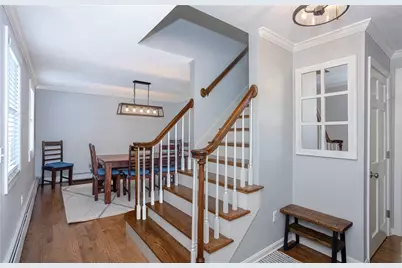 68 Fox Run, Cranston, RI 02921 - Photo 3