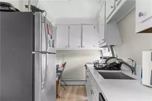 501 Spring St, Newport, RI 02840 - Photo 3