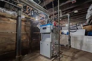 28 Pumgansett St, Providence, RI 02908 - Photo 15