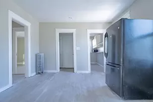 28 Pumgansett St, Providence, RI 02908 - Photo 5