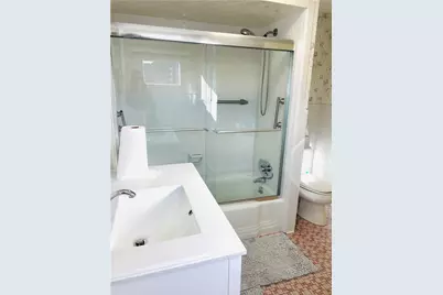 241 Huxley Avenue, Providence, RI 02908 - Photo 5