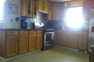 16 Kent St, Cumberland, RI 02864 - Photo 3