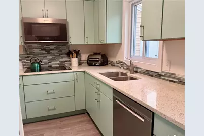 16 Castle Rock Drive #B, Charlestown, RI 02813 - Photo 11