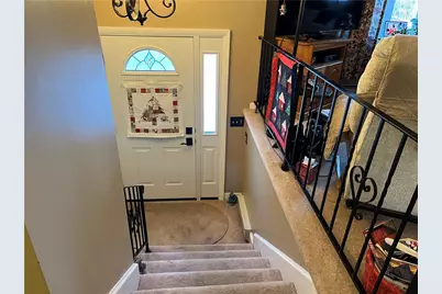 77 Birchwood Lane, West Warwick, RI 02893 - Photo 19