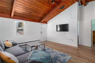 84 Oak St, South Kingstown, RI 02879 - Photo 5