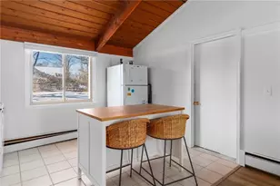 84 Oak St, South Kingstown, RI 02879 - Photo 7