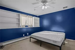 25 Ivy Hollow Ct, Cranston, RI 02921 - Photo 31