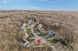 25 Ivy Hollow Ct, Cranston, RI 02921 - Photo 43