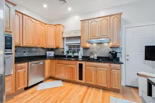 32 Park St, Attleboro, MA 02703 - Photo 3