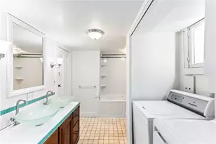 7 Cozzens Ct, Newport, RI 02840 - Photo 23