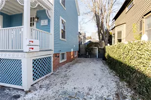 7 Cozzens Ct, Newport, RI 02840 - Photo 39