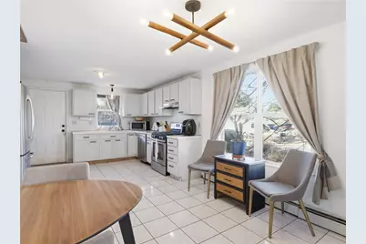 6 Seton Street, Providence, RI 02909 - Photo 3