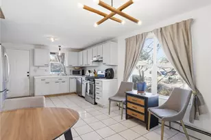 6 Seton St, Providence, RI 02909 - Photo 3