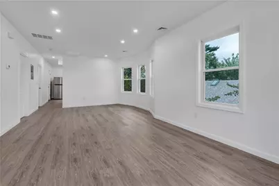 1320 Elmwood Avenue #3, Cranston, RI 02910 - Photo 9