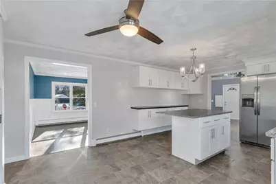 43 Esquire Avenue, Warwick, RI 02889 - Photo 3