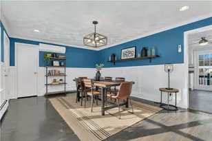 43 Esquire Ave, Warwick, RI 02889 - Photo 9