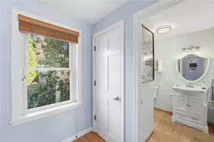 39 Secluded Dr, South Kingstown, RI 02879 - Photo 23