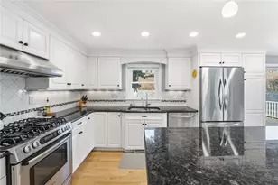 39 Secluded Dr, South Kingstown, RI 02879 - Photo 37